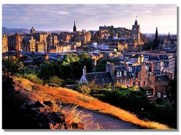 英國愛丁堡大學哪個專業比較好？有適合英語專業申請的嗎？