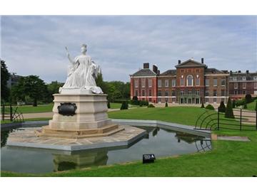 英國留學(xué)費用中，旅游費要占多少