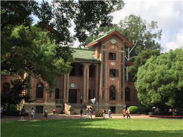 中山大學出國留學，找哪家機構辦比較放心