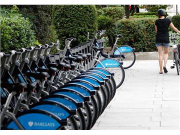 英國的交通費那么高，為什么不選擇租自行車呢