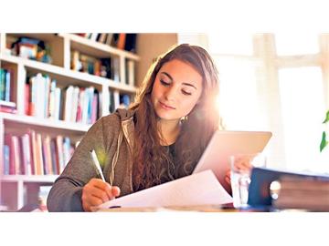 英國大學生喜歡討論的那些事，你也會“愛上”的