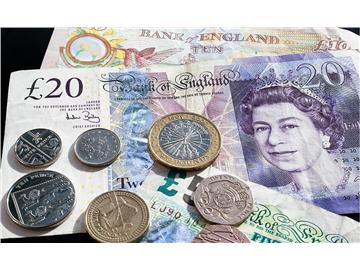 留學中介費用，想申英國G5大概需要多少錢