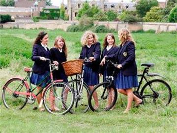 英國(guó)中學(xué)之圣瑪麗劍橋女子學(xué)校，位于劍橋大學(xué)城的著名中學(xué)