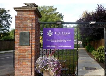 全英前端的英國(guó)佩斯學(xué)校，臨近劍橋大學(xué)的明智之選