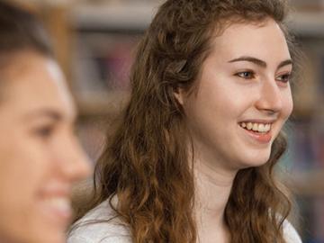 英國普特尼中學，獨立的女子走讀學校