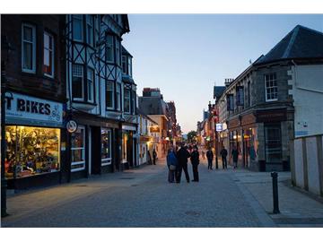 【申請(qǐng)知識(shí)】利用UCAS系統(tǒng)申請(qǐng)英國(guó)本科的流程是怎樣的？需要做哪些準(zhǔn)備？