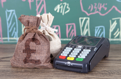 【留學生活】英國留學生活費要如何準備？